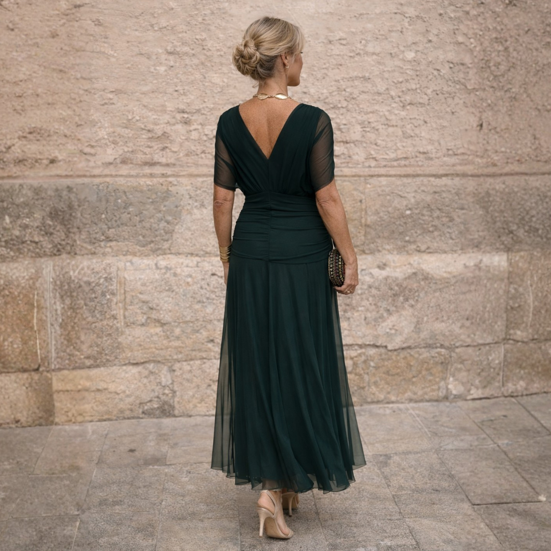 Mikaela | Elegancka sukienka maxi z dekoltem hiszpańskim